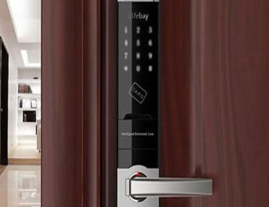 雁塔24小时上门开锁公司